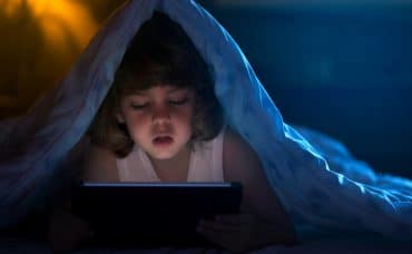 child up late with screen
