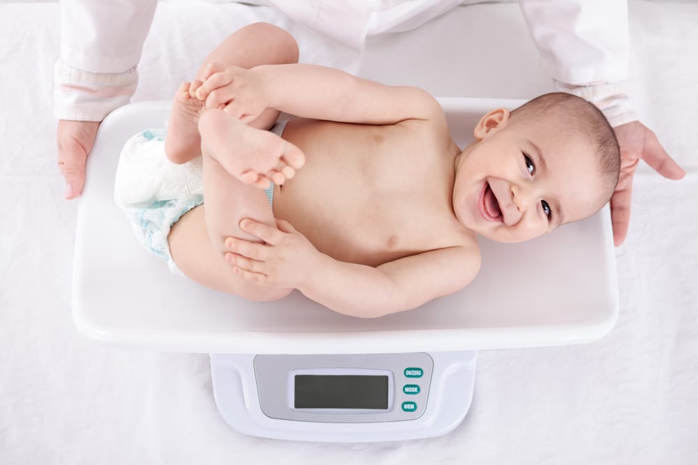 How to Weigh Your Baby at Home: 4 Easy Ways